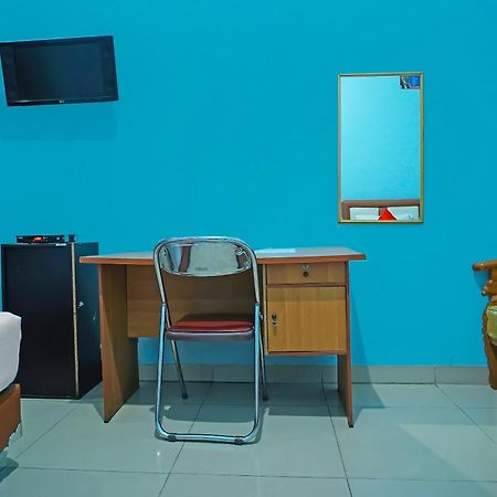 Hotel Sidikalang Bagian luar foto