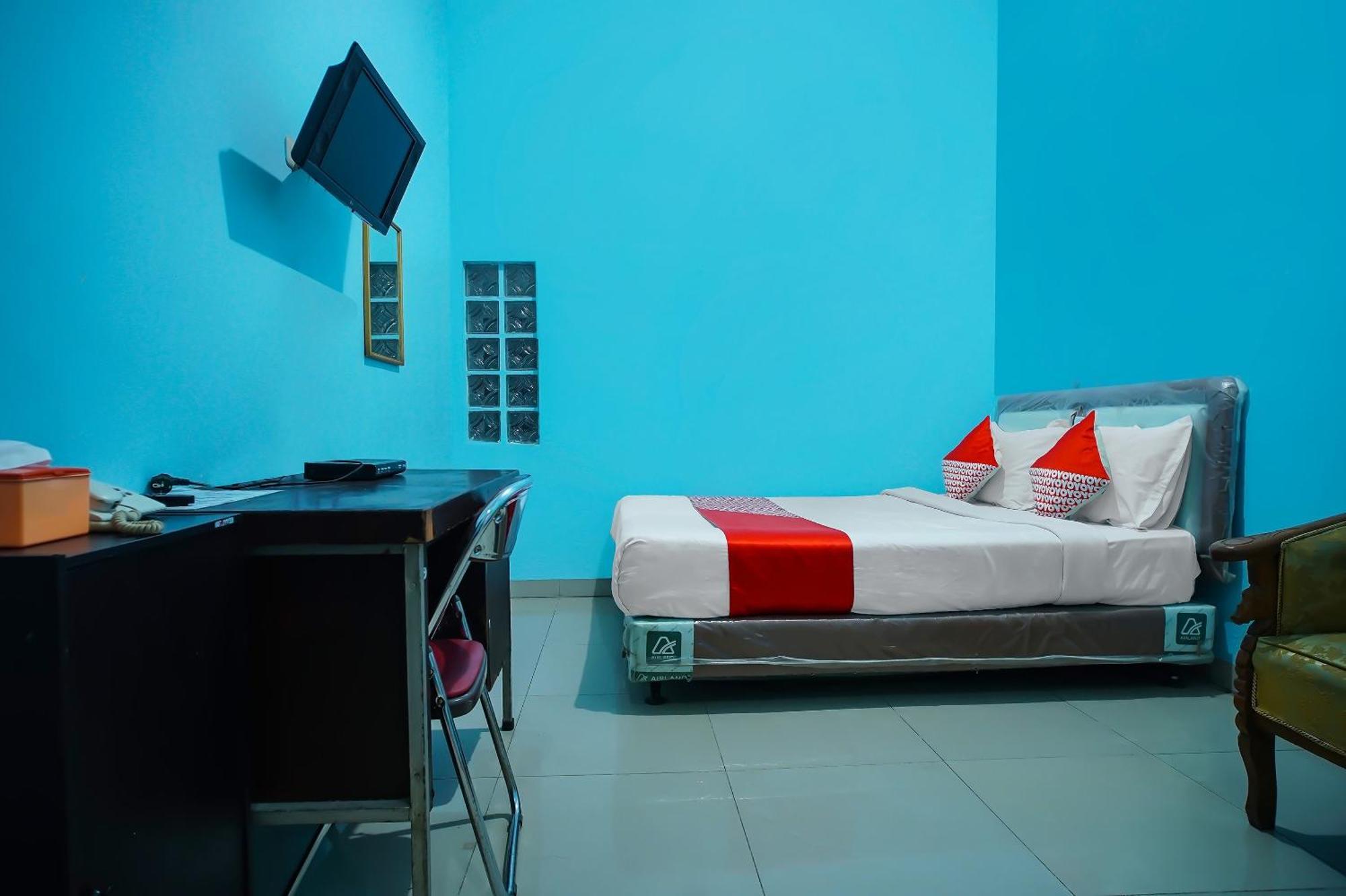 Hotel Sidikalang Bagian luar foto