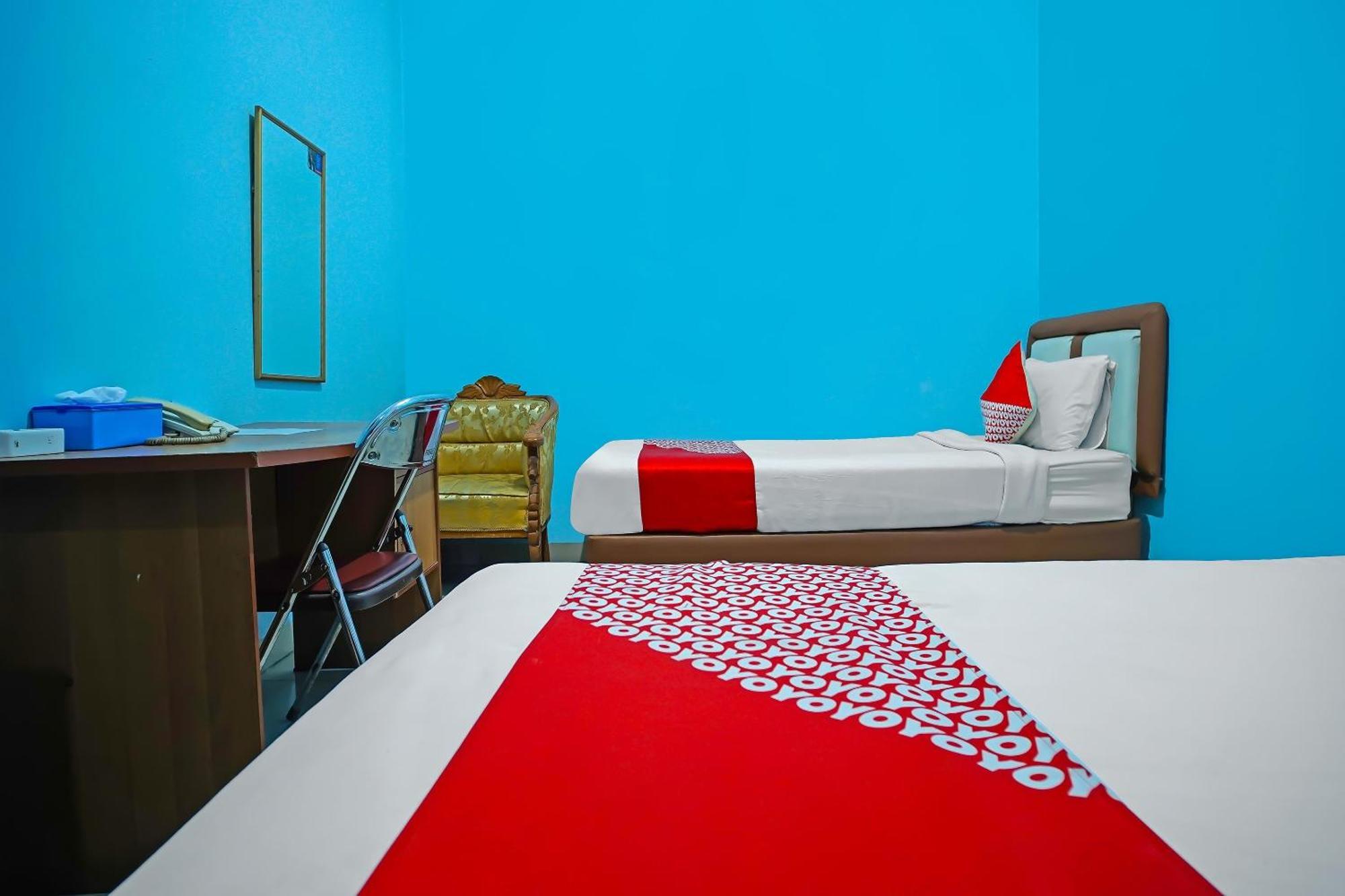 Hotel Sidikalang Bagian luar foto