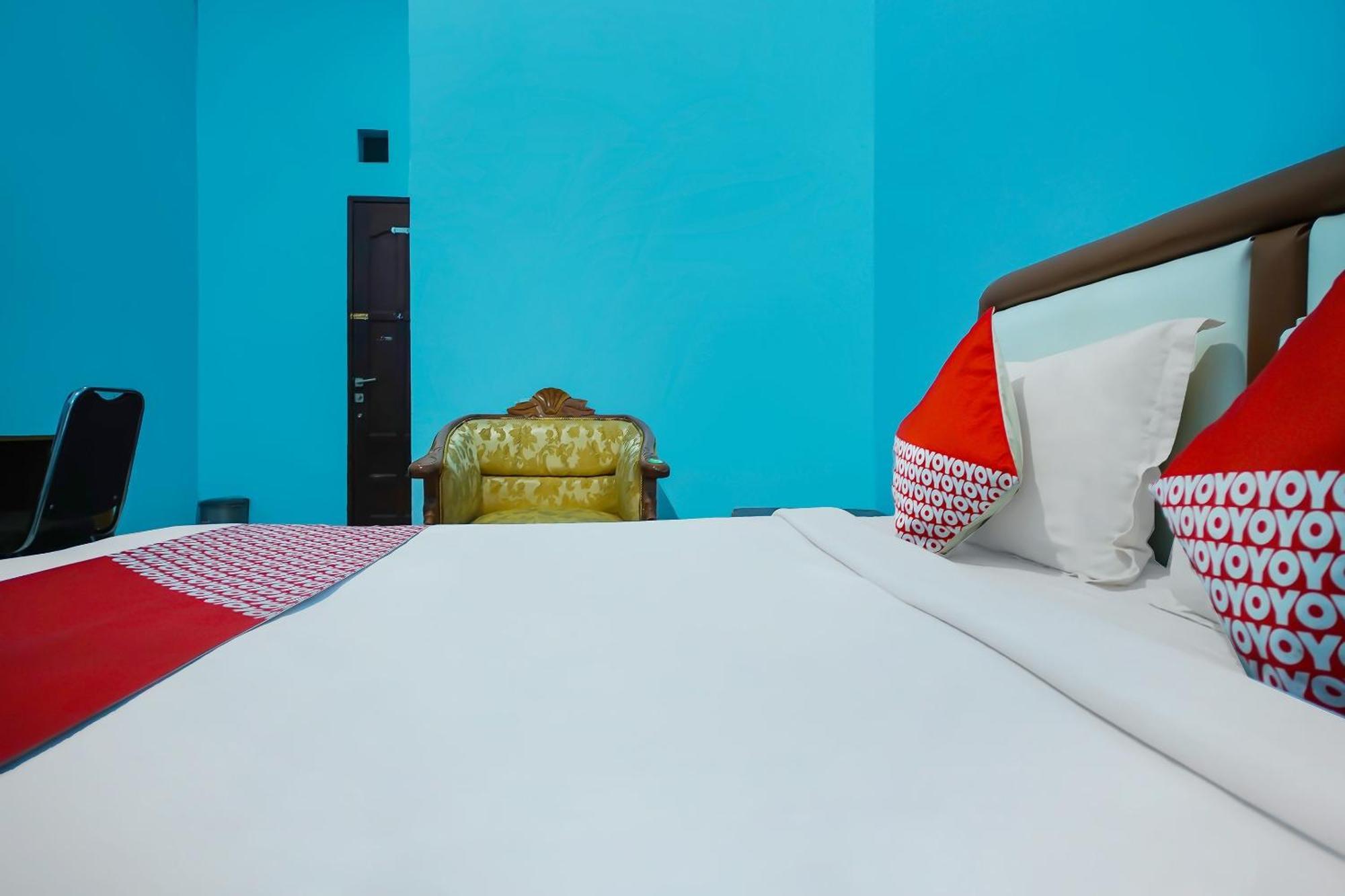 Hotel Sidikalang Bagian luar foto