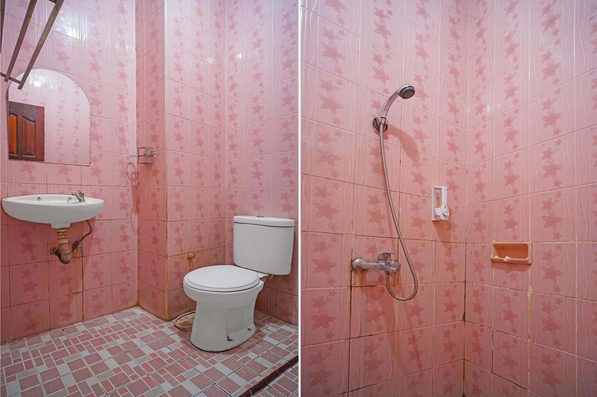 Hotel Sidikalang Bagian luar foto